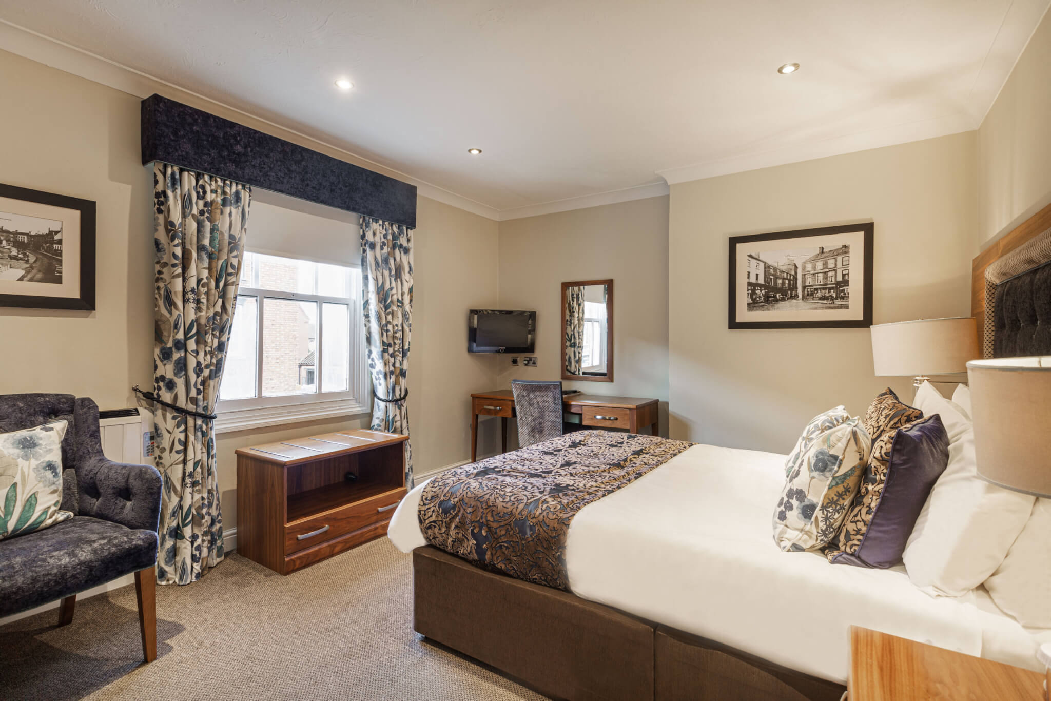 Classic Double Room Hotel Horncastle 14 scaled